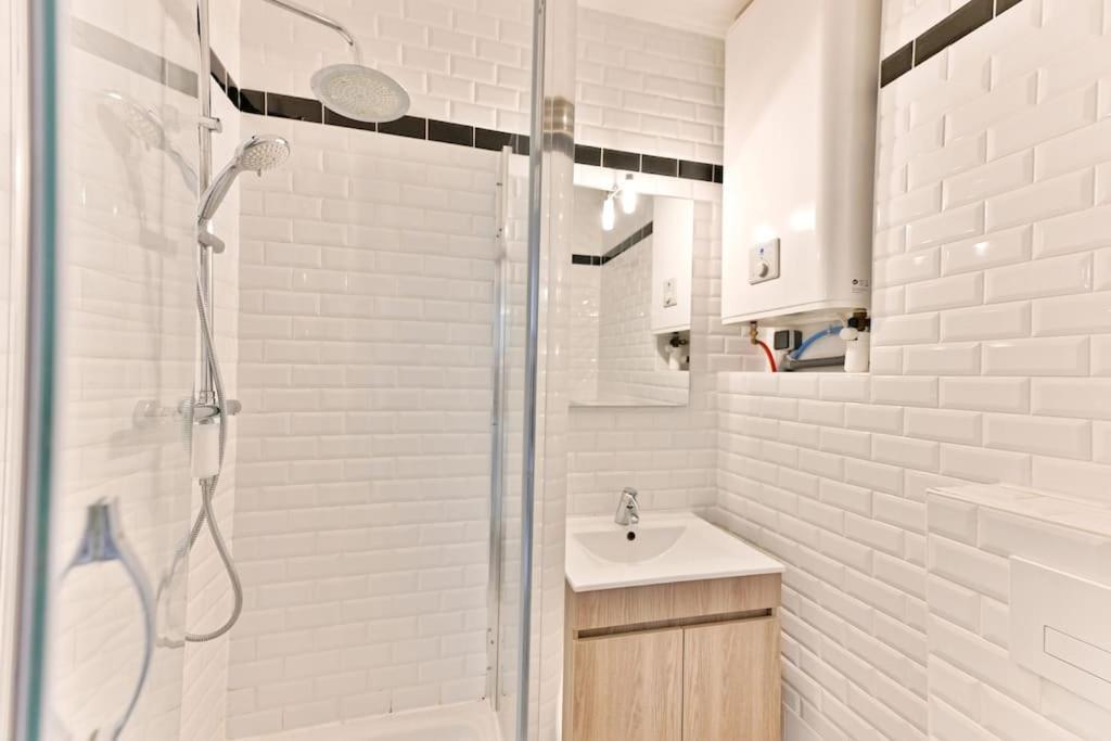 Appartement 2 Pieces #Toureiffel #Invalides - II Paris Bagian luar foto